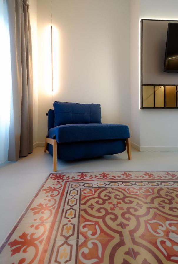 Bergamo Inn 21 Exterior photo A sofa bed